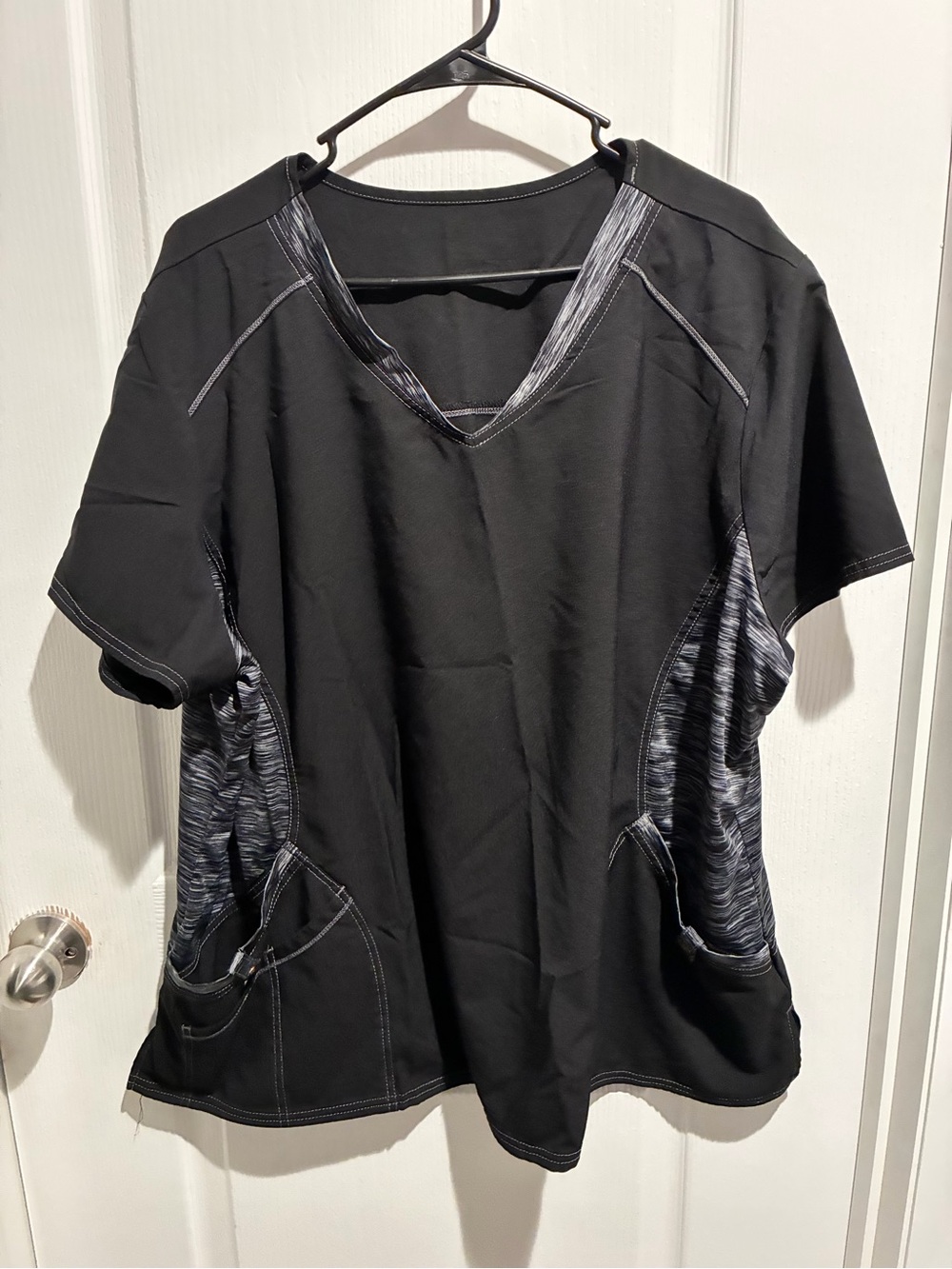 Black Women's V-Neck Scrub Top with Heathered Side Panels